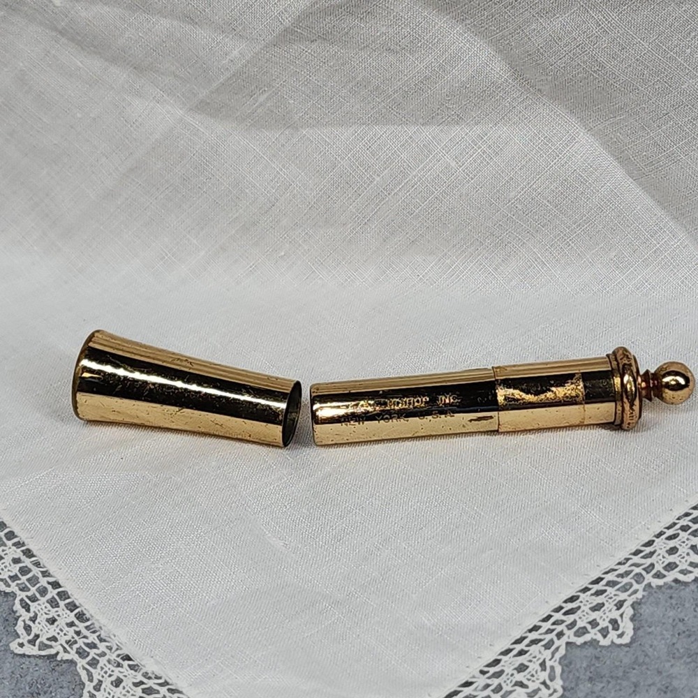 Vintage Hazel Bishop Lipstick Case Gold Tone Metal Come What May New York MCM - Picture 5 of 11